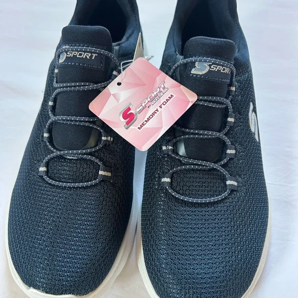 Skechers Black and White Sneakers with Bungee Lacing - Picture 3 of 7